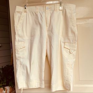 Gloria Vanderbild yellow cotton capris size 16P